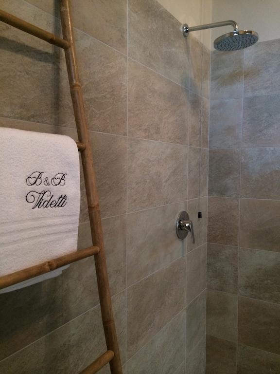 Villongo SantʼAlessandro B&B Videtti الغرفة الصورة